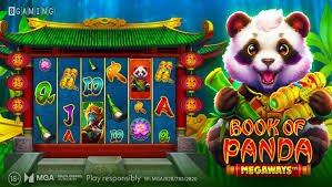 Poker နှင့် Blackjack ကတ်ဂိမ်းများ ကစားနေသည့် မြင်ကွင်း